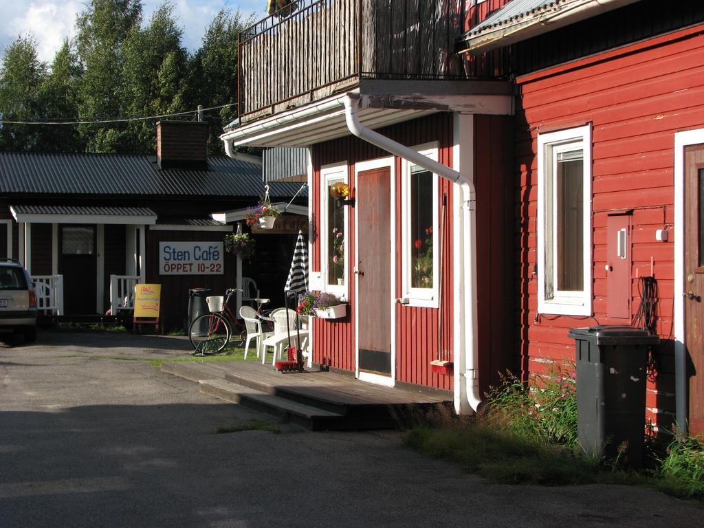 Stuga Vid Hedenaesets Stencafe 外观 照片