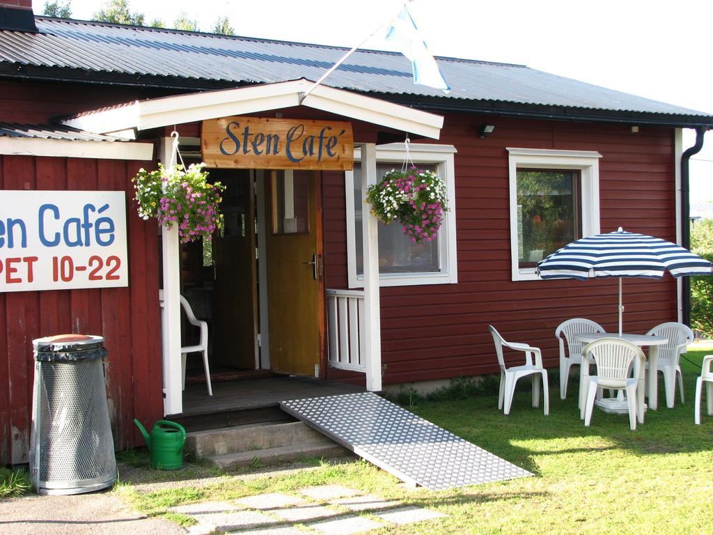 Stuga Vid Hedenaesets Stencafe 外观 照片
