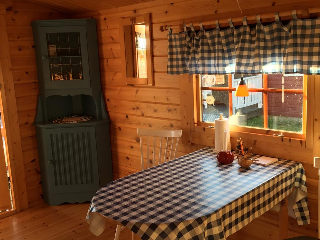 Stuga Vid Hedenaesets Stencafe 外观 照片